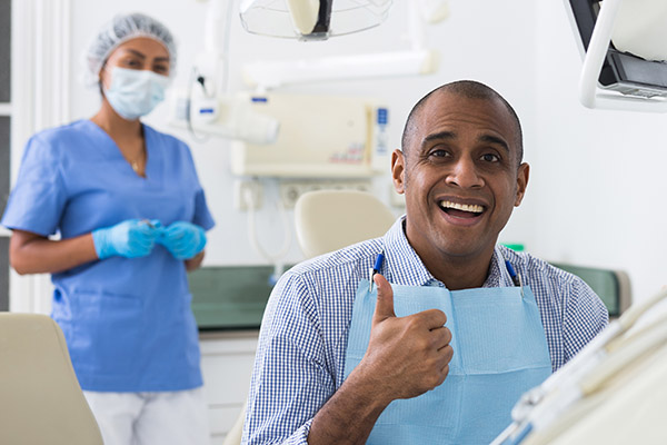 4 Tips for Choosing a Dentist for Root Canal Treatment from Founders Dental in Castle Rock, CO
